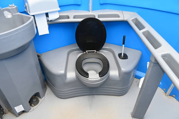 Best Portable bathroom rental  in Galesburg, MI